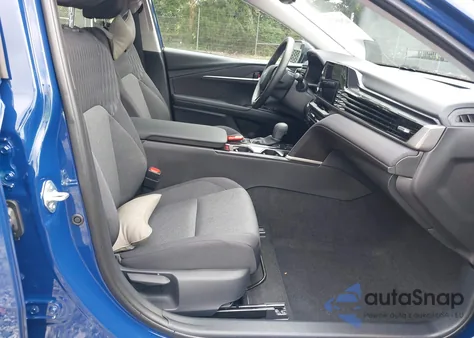 2025 Toyota Camry Le from USA, damaged, VIN 4T1DAACK2SU107494